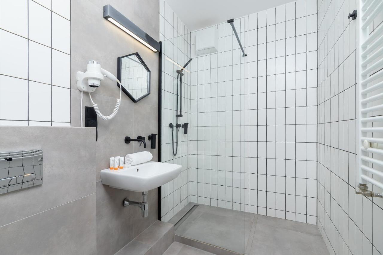 Studio Miodowa Krakow Kazimierz By Renters Apartment ภายนอก รูปภาพ